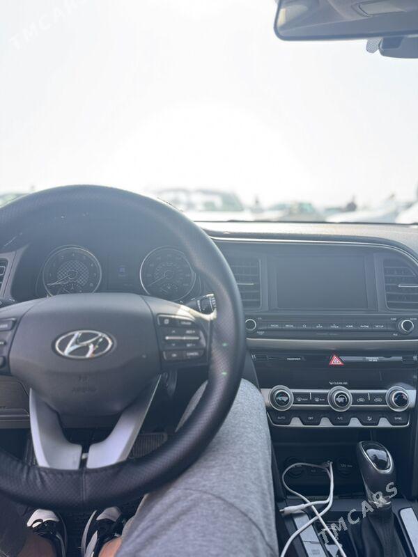 Hyundai Elantra 2019 - 225 000 TMT - Aşgabat - img 2