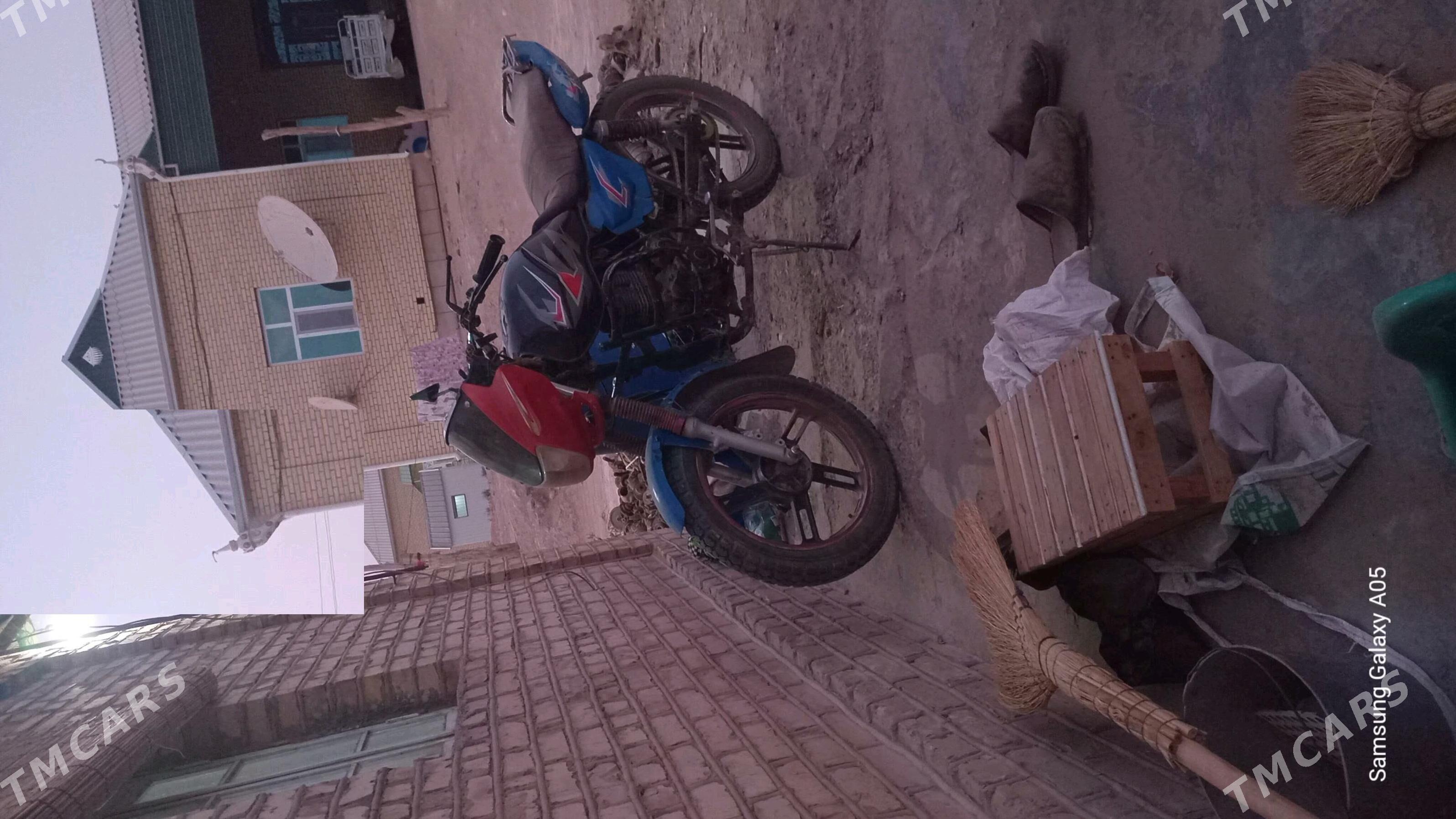 Ural 5557 2014 - 8 000 TMT - Сакарчага - img 2