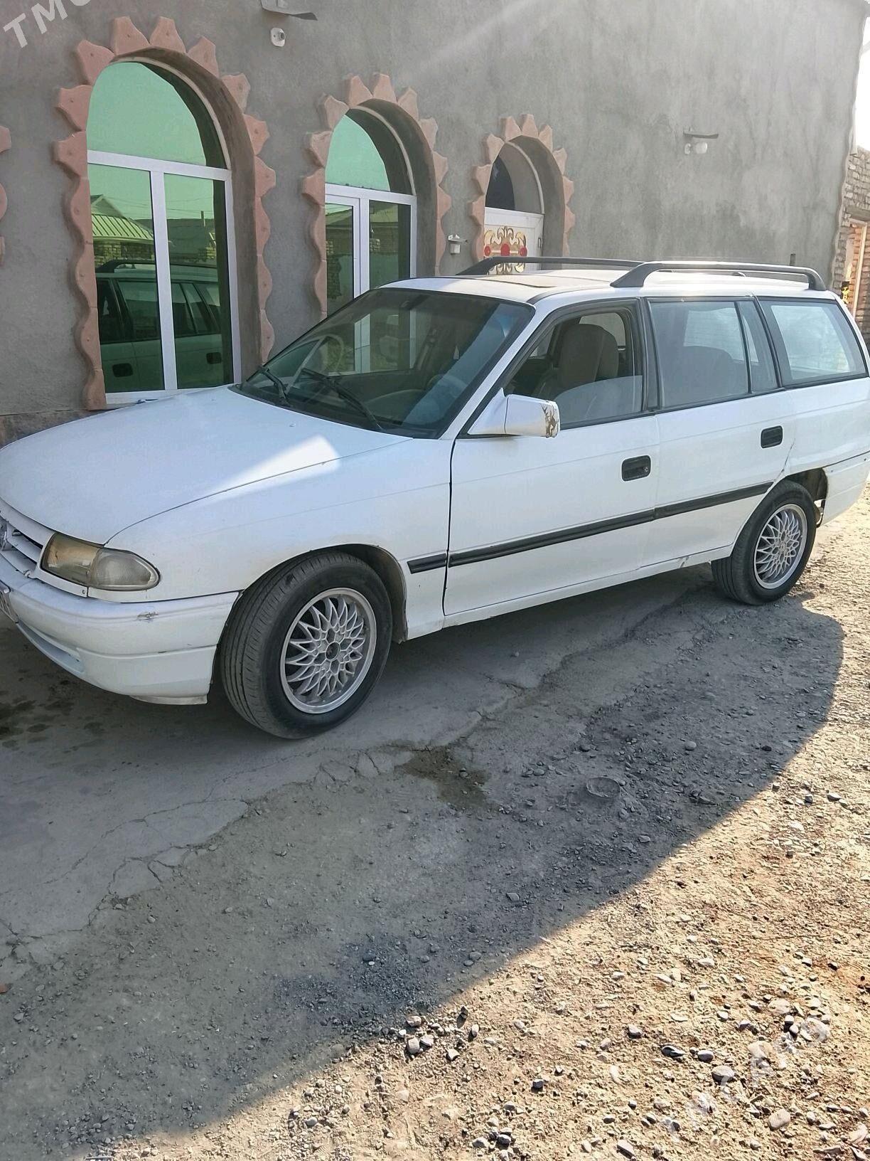 Opel Astra 1992 - 30 000 TMT - Векильбазар - img 3