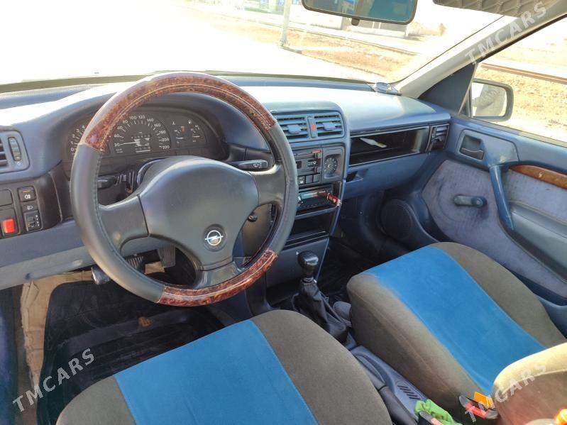 Opel Vectra 1992 - 40 000 TMT - Дашогуз - img 5
