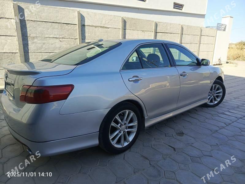 Toyota Camry 2007 - 119 000 TMT - Байрамали - img 10