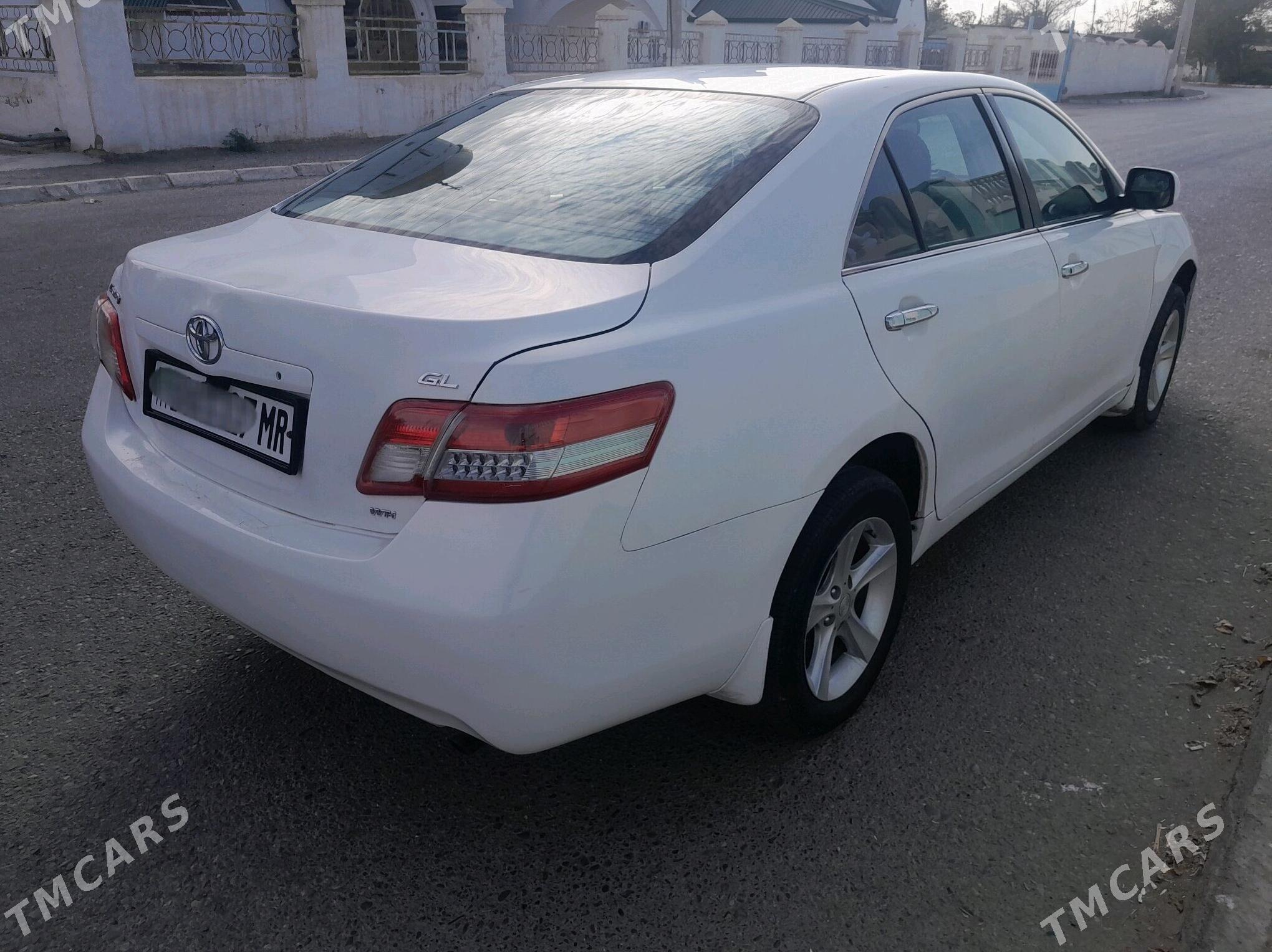 Toyota Camry 2010 - 125 000 TMT - Байрамали - img 3