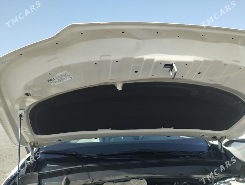 Toyota Grand Highlander 2023 - 700 000 TMT - Мары - img 9