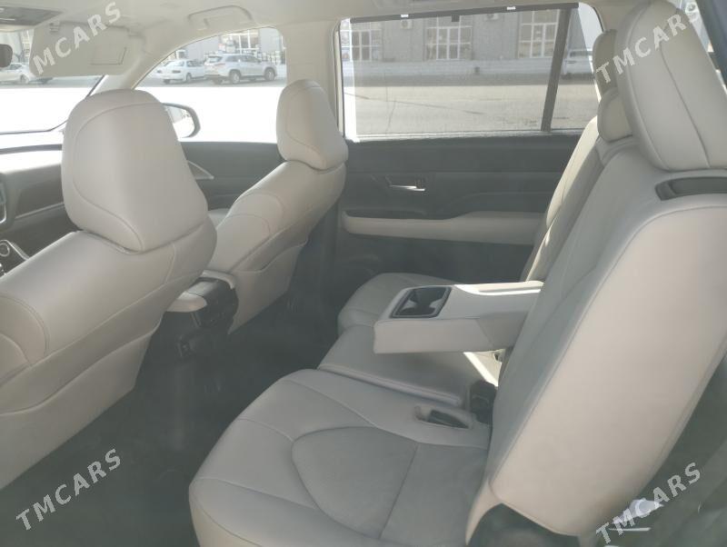 Toyota Grand Highlander 2023 - 700 000 TMT - Мары - img 6