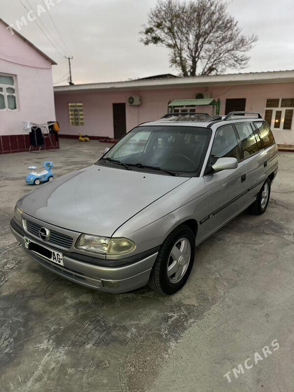 Opel Astra 1996 - 73 000 TMT - Hitrowka - img 2