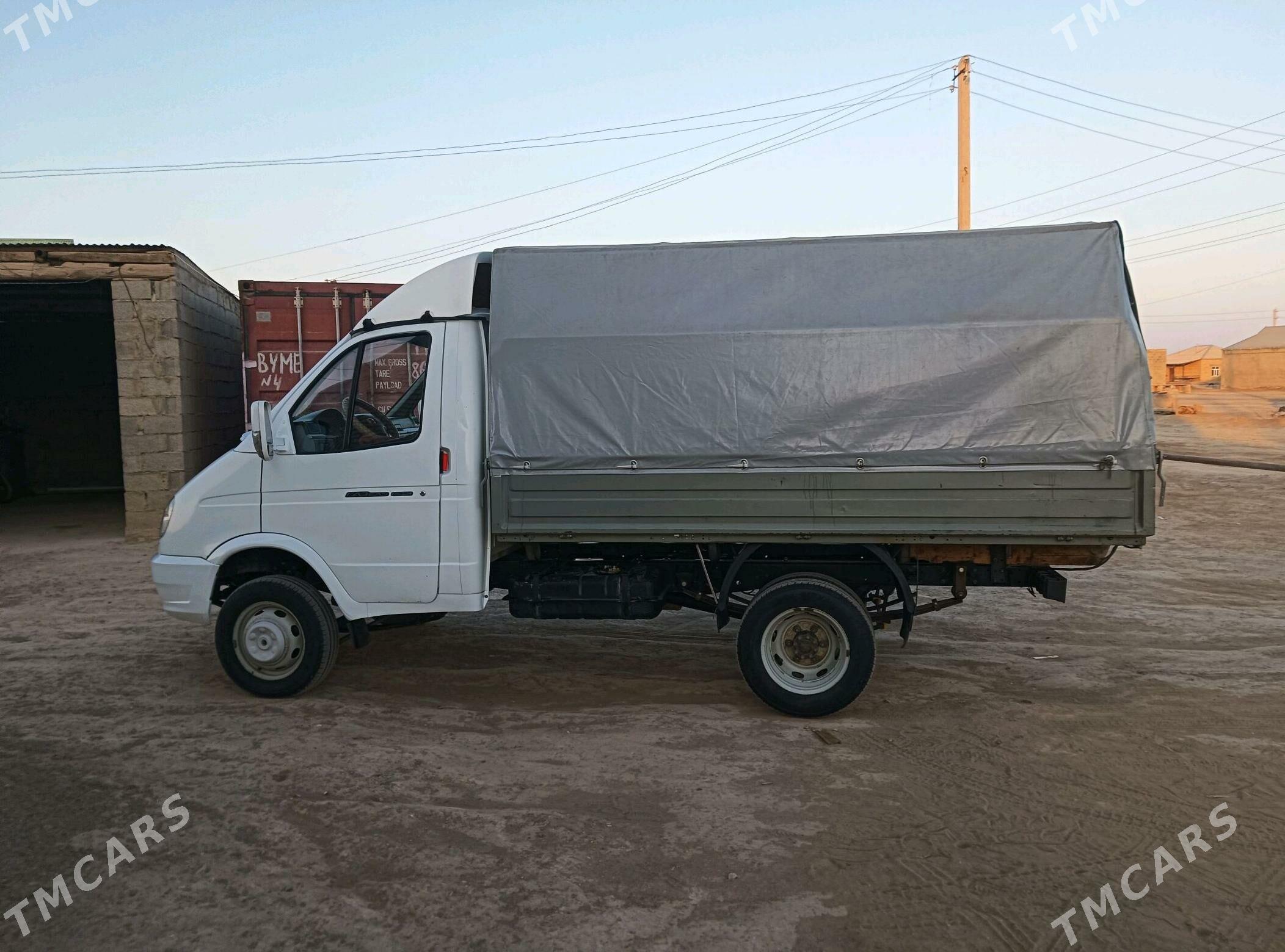 Gaz Gazel 2015 - 170 000 TMT - Ak bugdaý etraby - img 3