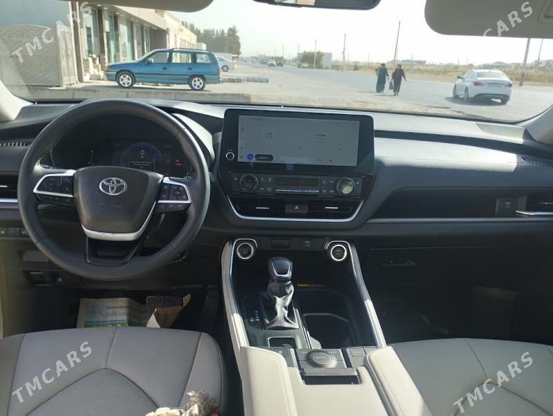 Toyota Grand Highlander 2023 - 700 000 TMT - Мары - img 7