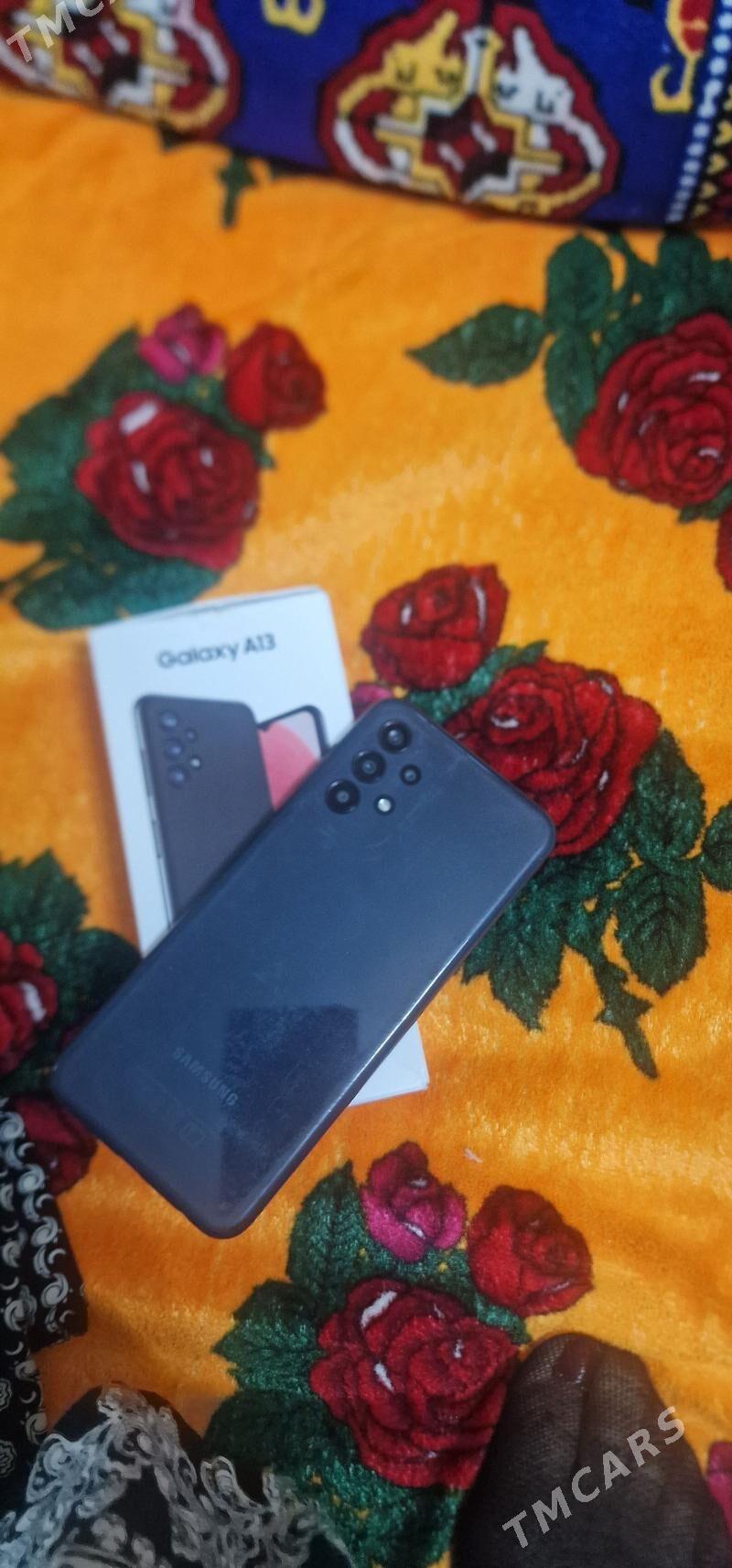 Satlyk telefon - Мир 1 - img 1