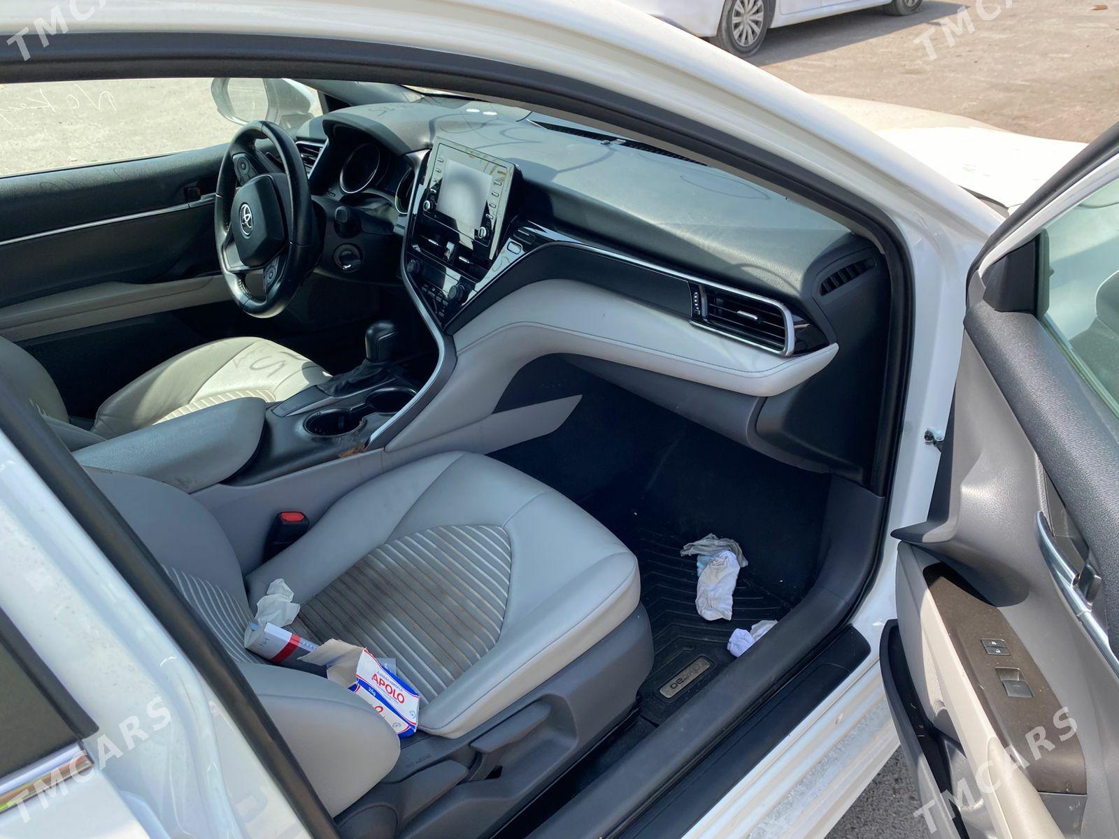 Toyota Camry 2021 - 300 000 TMT - Мары - img 4