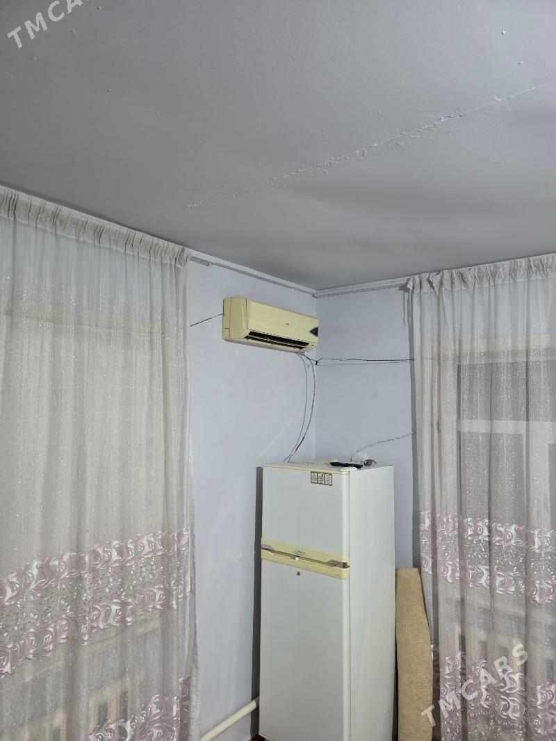 Pulan 1komnot howly - Хитровка - img 4