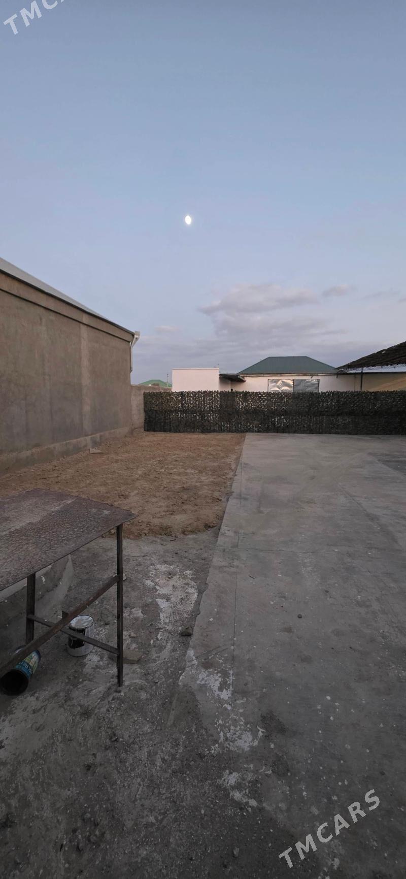 kireyna jay baherden - Бахарден - img 2