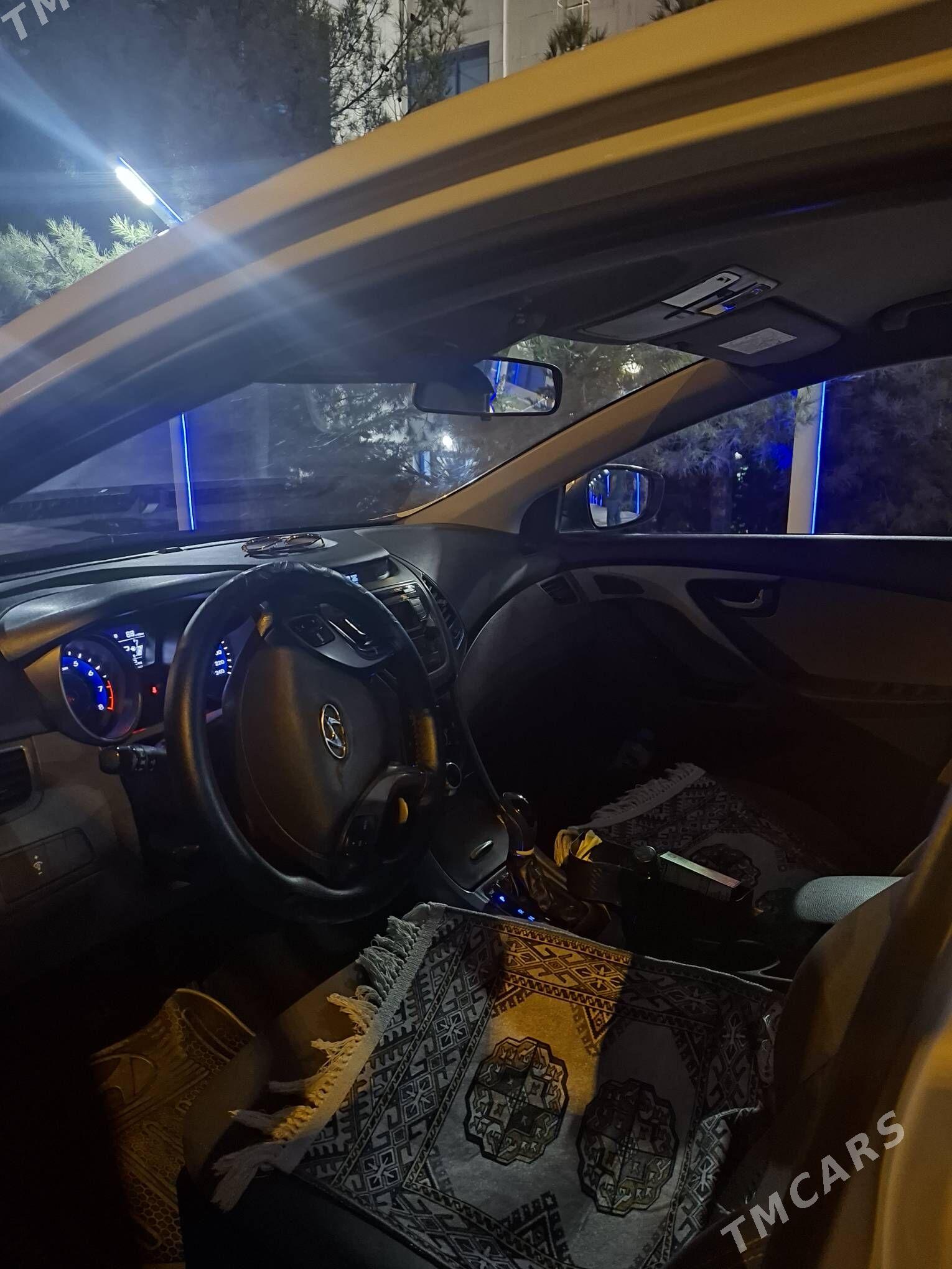 Hyundai Elantra 2014 - 158 000 TMT - Ашхабад - img 4