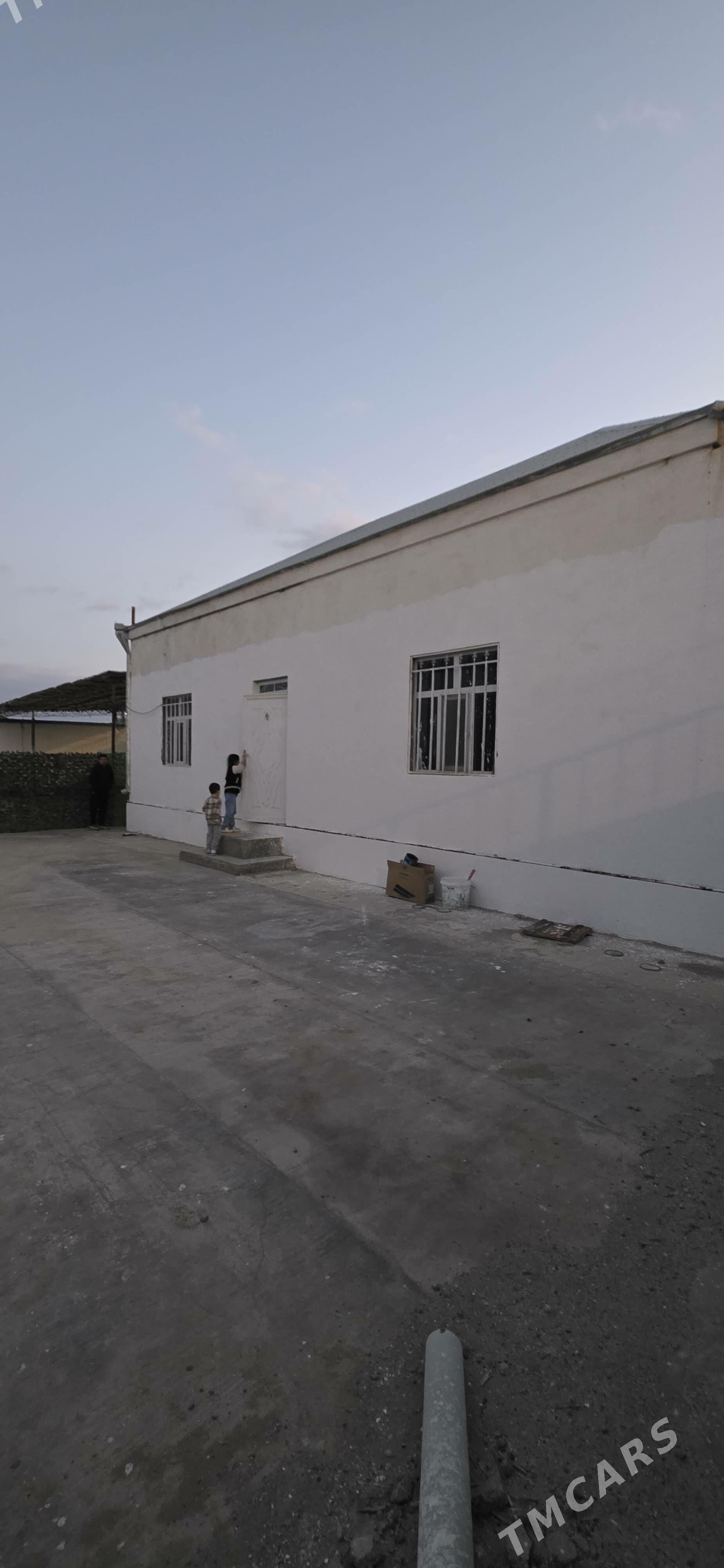 kireyna jay baherden - Бахарден - img 3