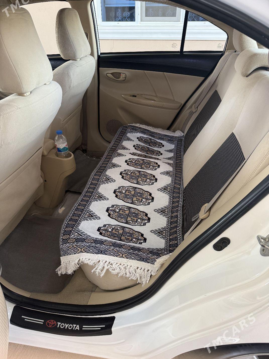 Toyota Yaris 2017 - 195 000 TMT - Ашхабад - img 5