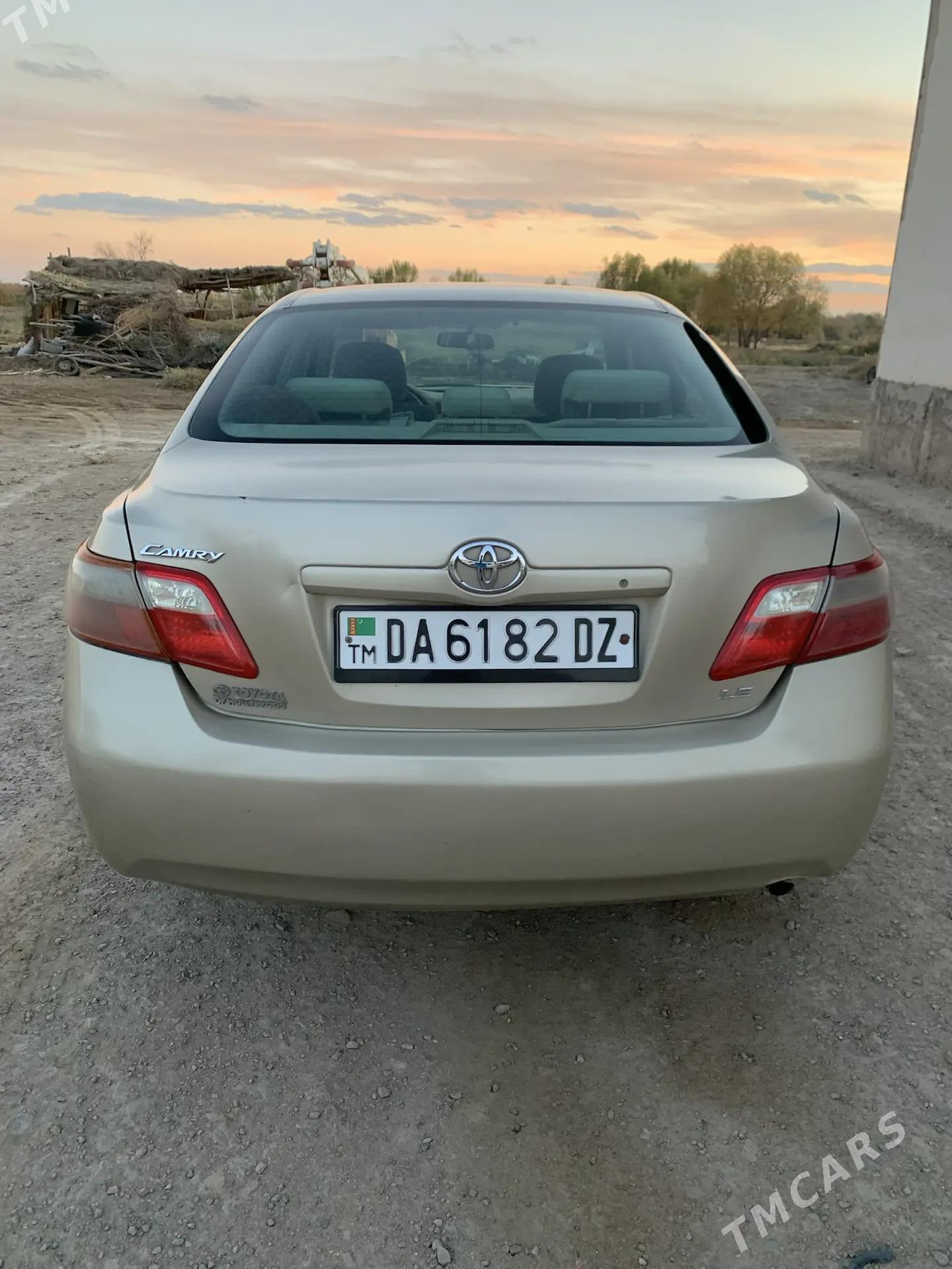 Toyota Camry 2008 - 180 000 TMT - Köneürgenç - img 7
