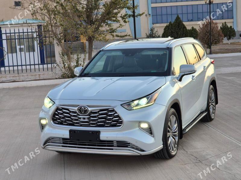 Toyota Highlander 2021 - 645 000 TMT - Гызыларбат - img 4