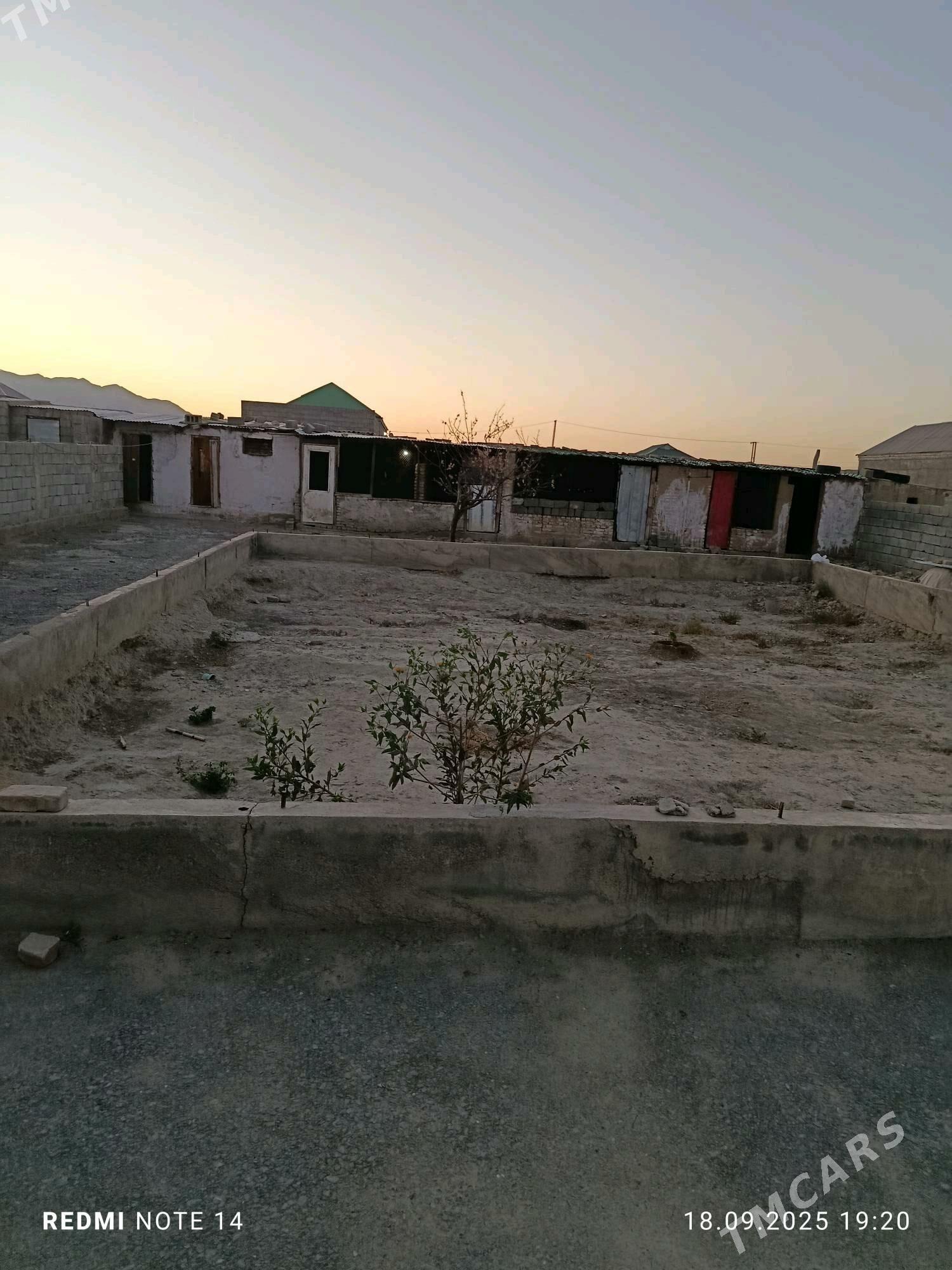 jaý - Бахарден - img 3