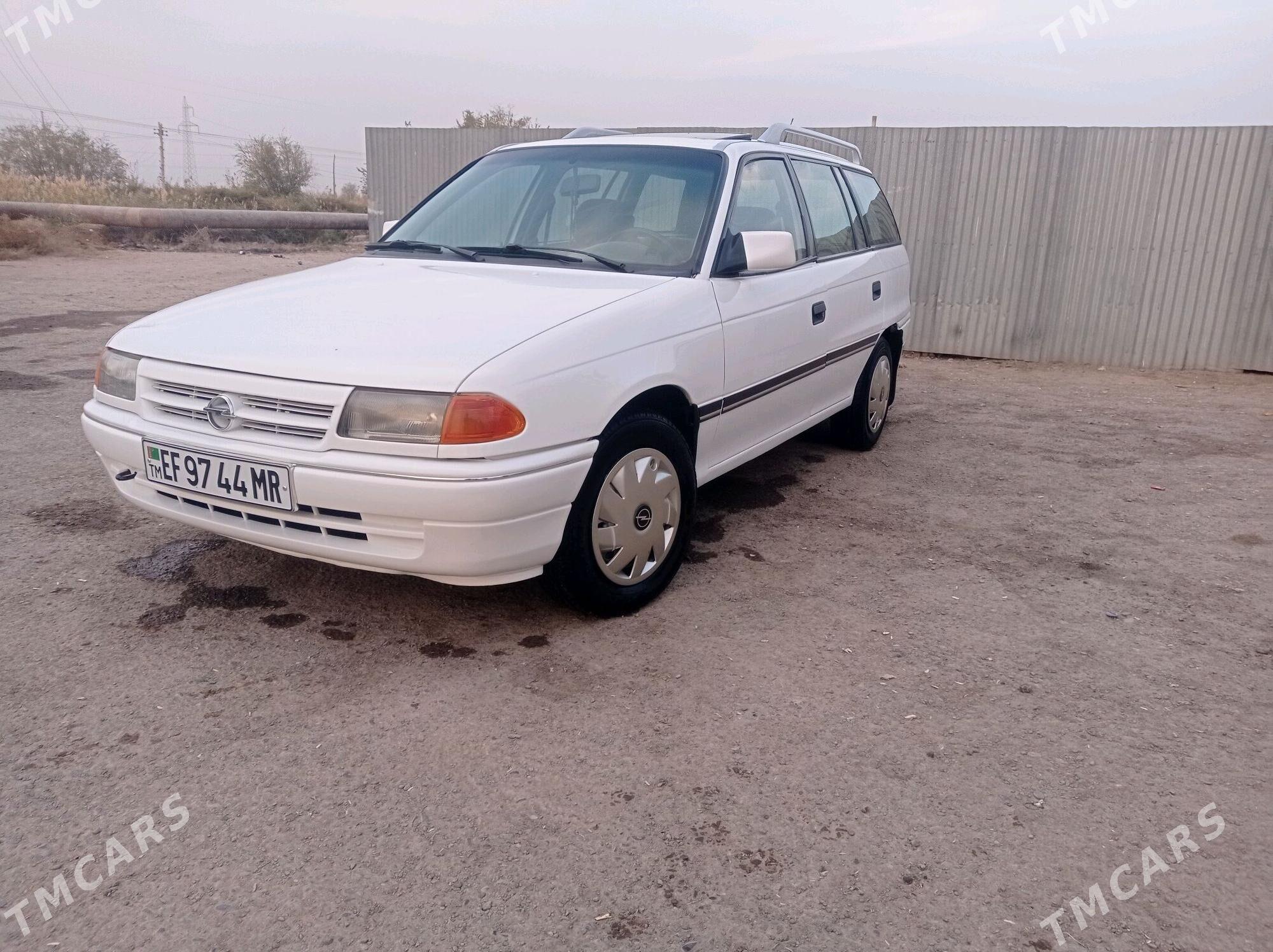 Opel Astra 1993 - 50 000 TMT - Мары - img 1
