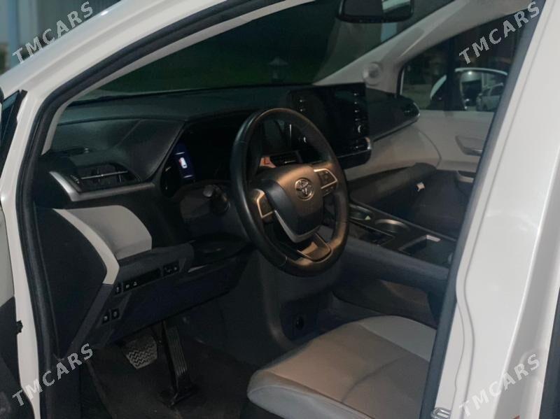 Toyota Sienna 2024 - 599 000 TMT - Мары - img 5