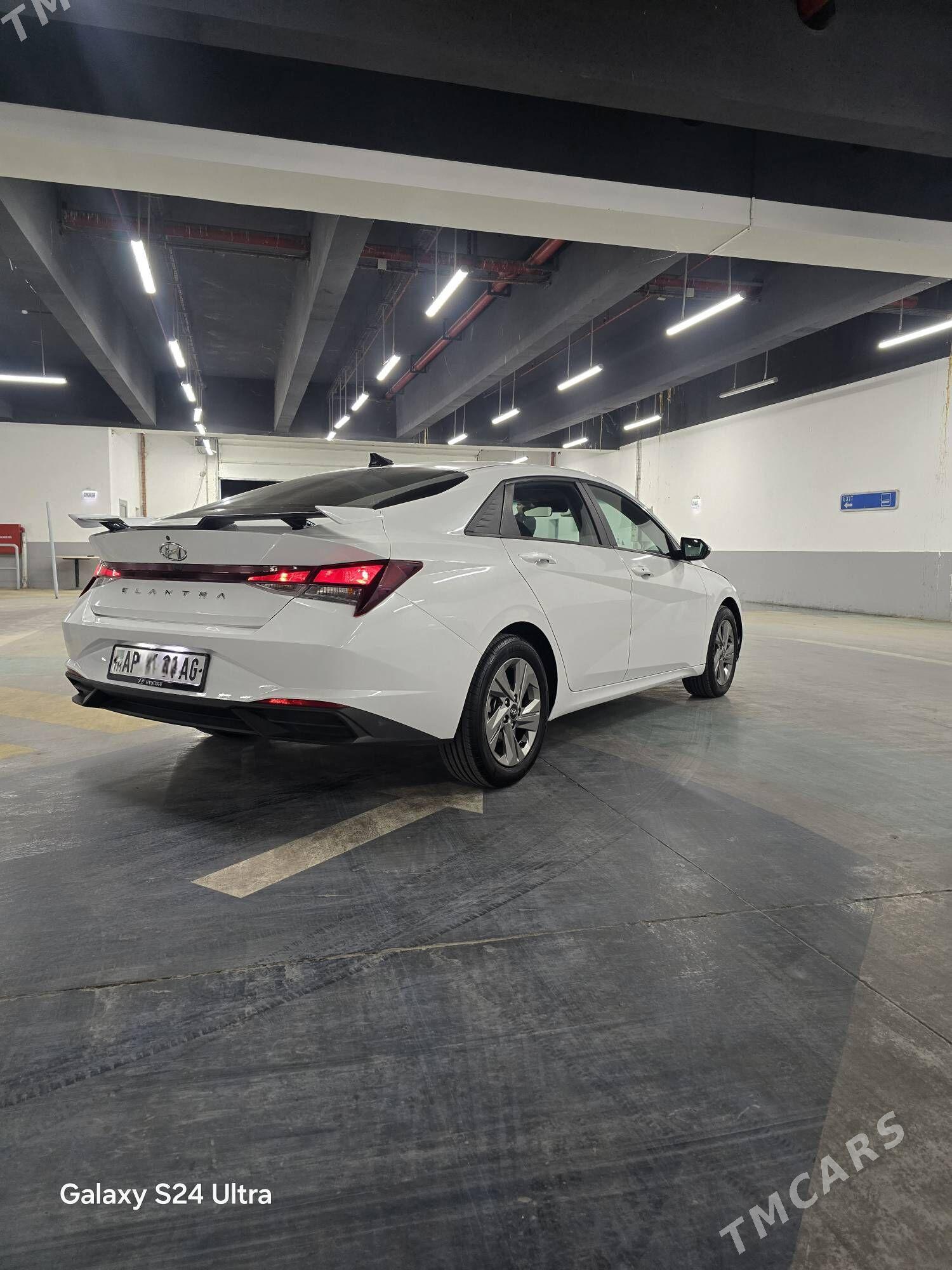 Hyundai Elantra 2021 - 245 000 TMT - Aşgabat - img 4