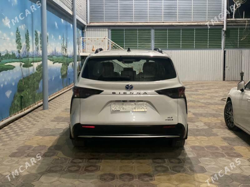 Toyota Sienna 2024 - 599 000 TMT - Мары - img 1