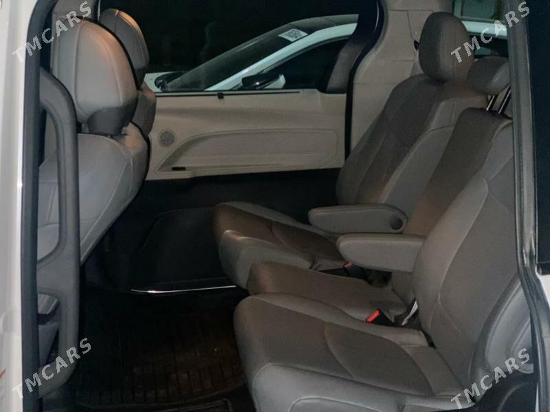 Toyota Sienna 2024 - 599 000 TMT - Мары - img 6