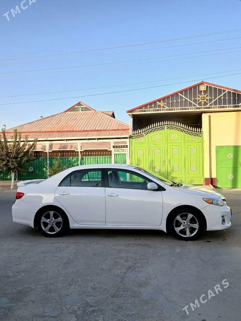 Toyota Corolla 2013 - 172 000 TMT - Ашхабад - img 7