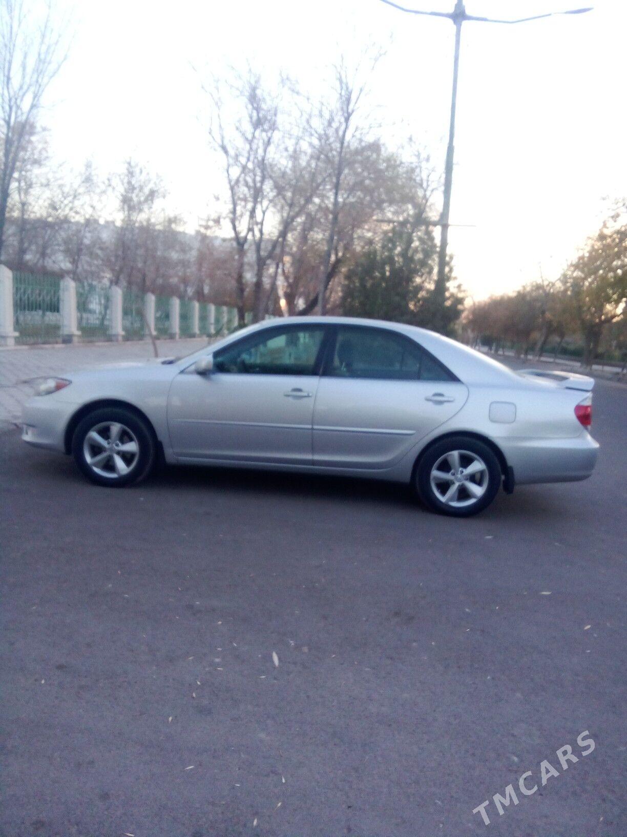 Toyota Camry 2005 - 180 000 TMT - Дашогуз - img 5