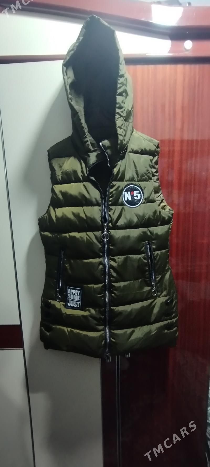 жилетка - Mary - img 2