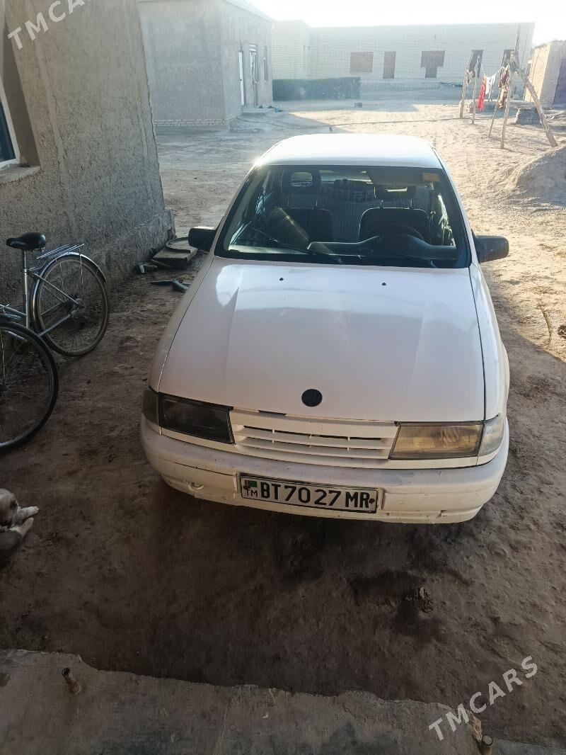 Opel Vectra 1992 - 24 000 TMT - Мургап - img 2