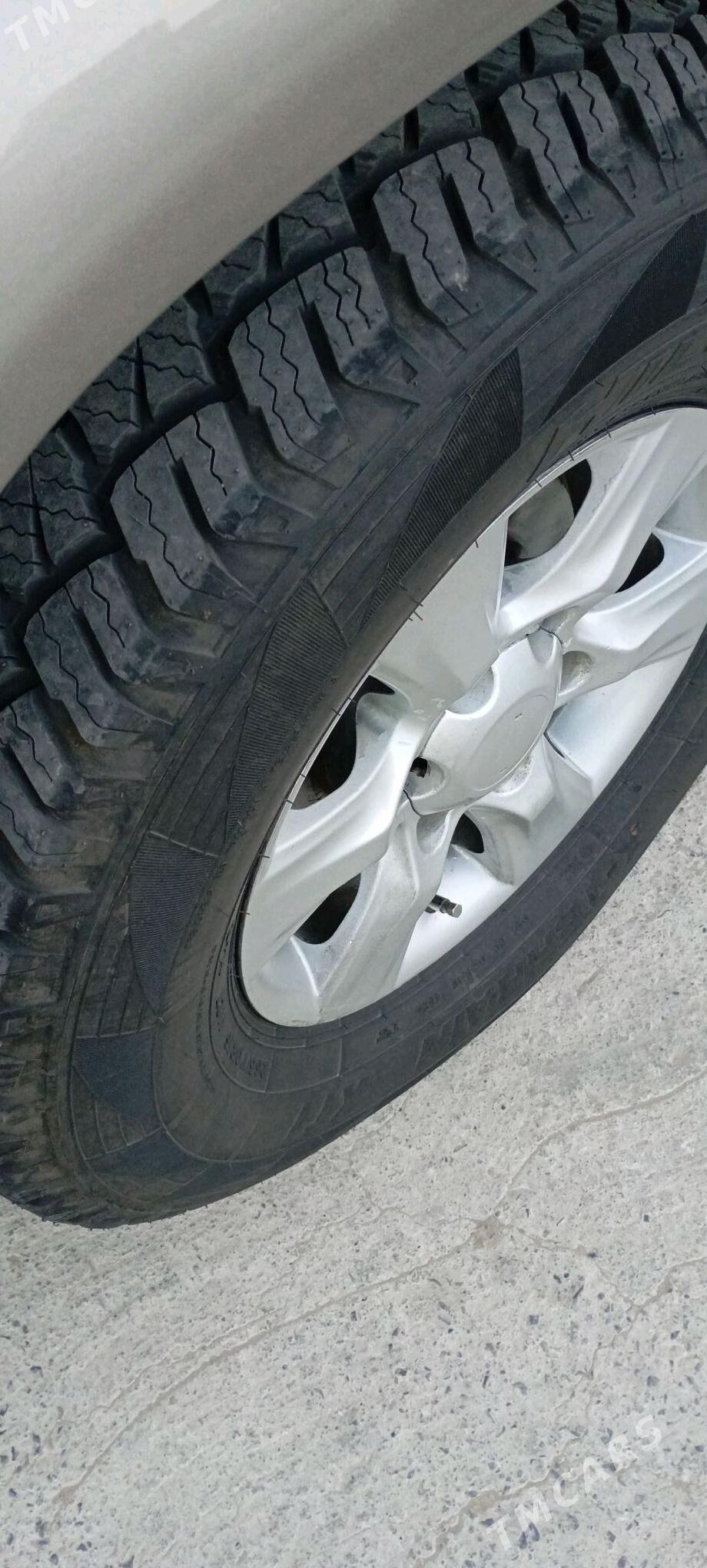 Nissan Pathfinder 2001 - 110 000 TMT - Gazojak - img 5