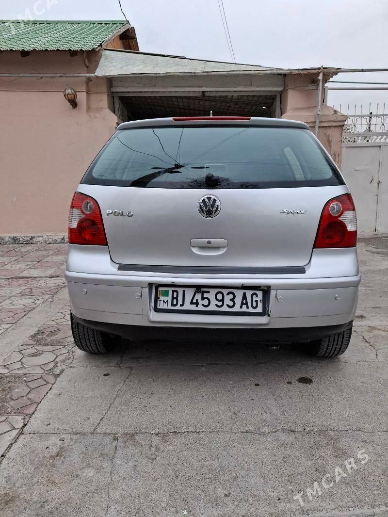 Volkswagen Polo 2004 - 60 000 TMT - Hitrowka - img 4