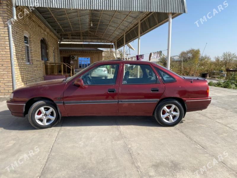 Opel Vectra 1992 - 36 000 TMT - Murgap - img 6