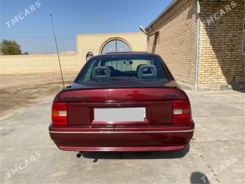 Opel Vectra 1992 - 36 000 TMT - Murgap - img 3