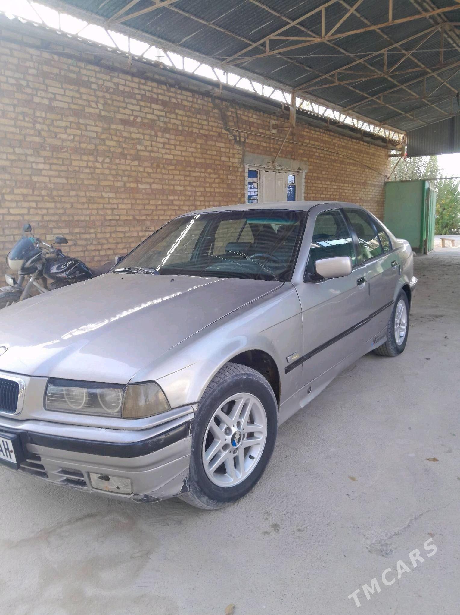 BMW 325 1992 - 45 000 TMT - Tejen - img 1