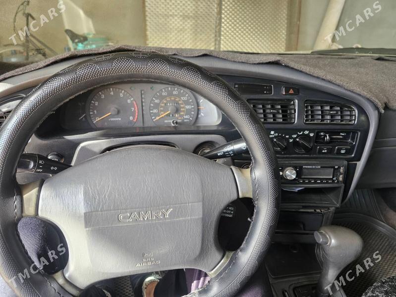 Toyota Camry 1996 - 80 000 TMT - Ёлётен - img 4