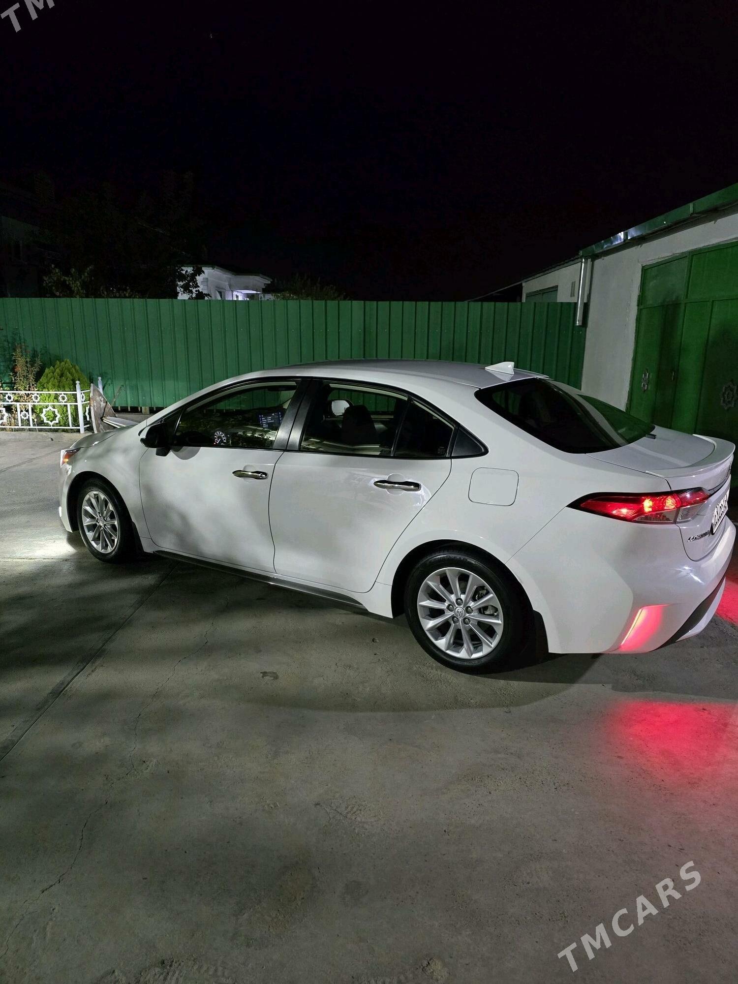 Toyota Corolla 2022 - 245 000 TMT - Ашхабад - img 4