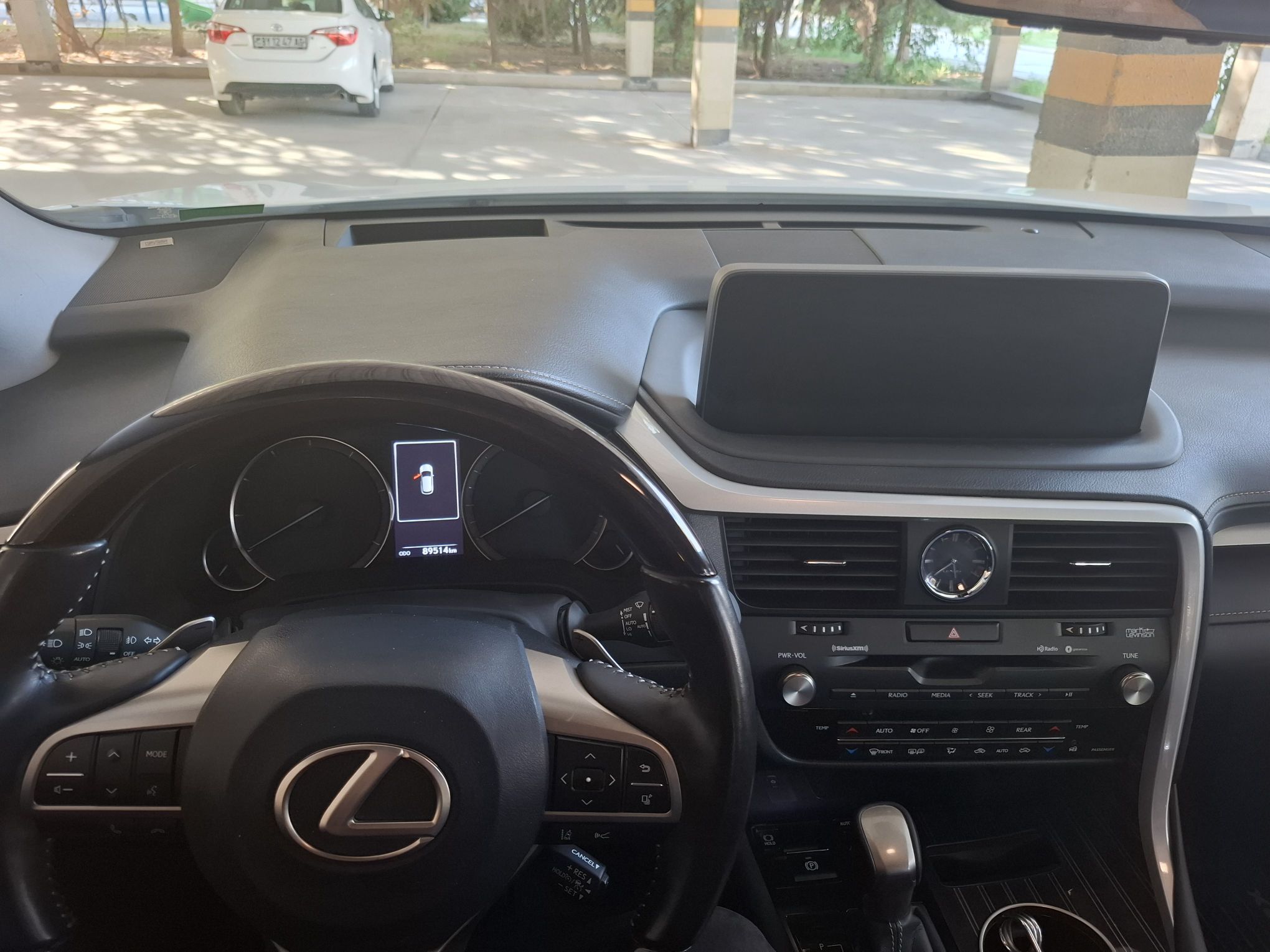 Lexus RX 350L 2022 - 631 000 TMT - Köşi - img 5