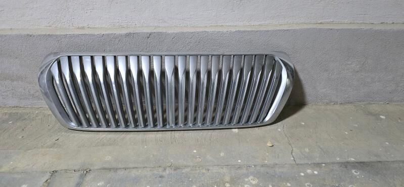 Oblisofka Land Cruiser 2 000 TMT - Балканабат - img 1