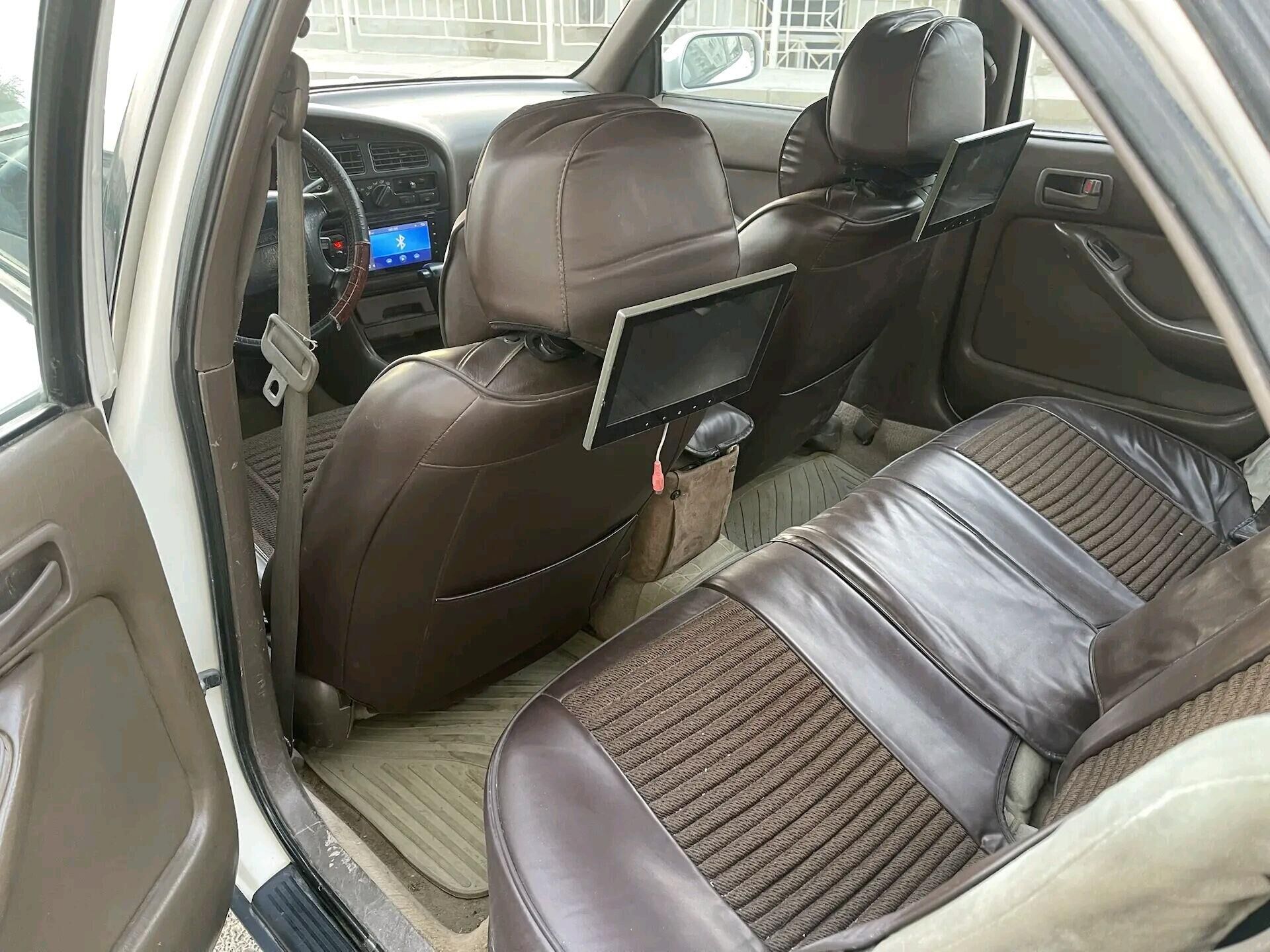 Toyota Camry 1994 - 83 000 TMT - Mary - img 5