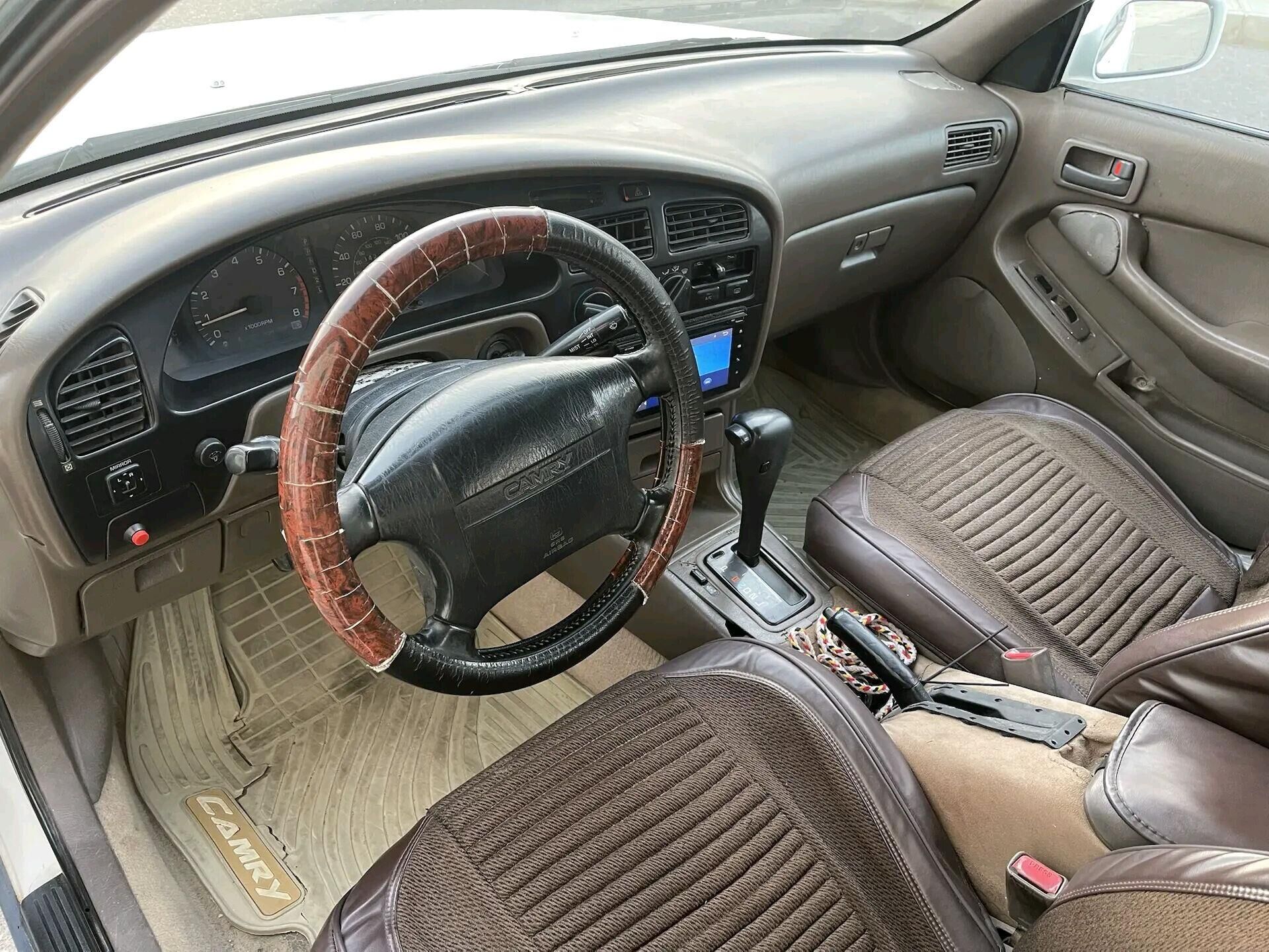 Toyota Camry 1994 - 83 000 TMT - Mary - img 4