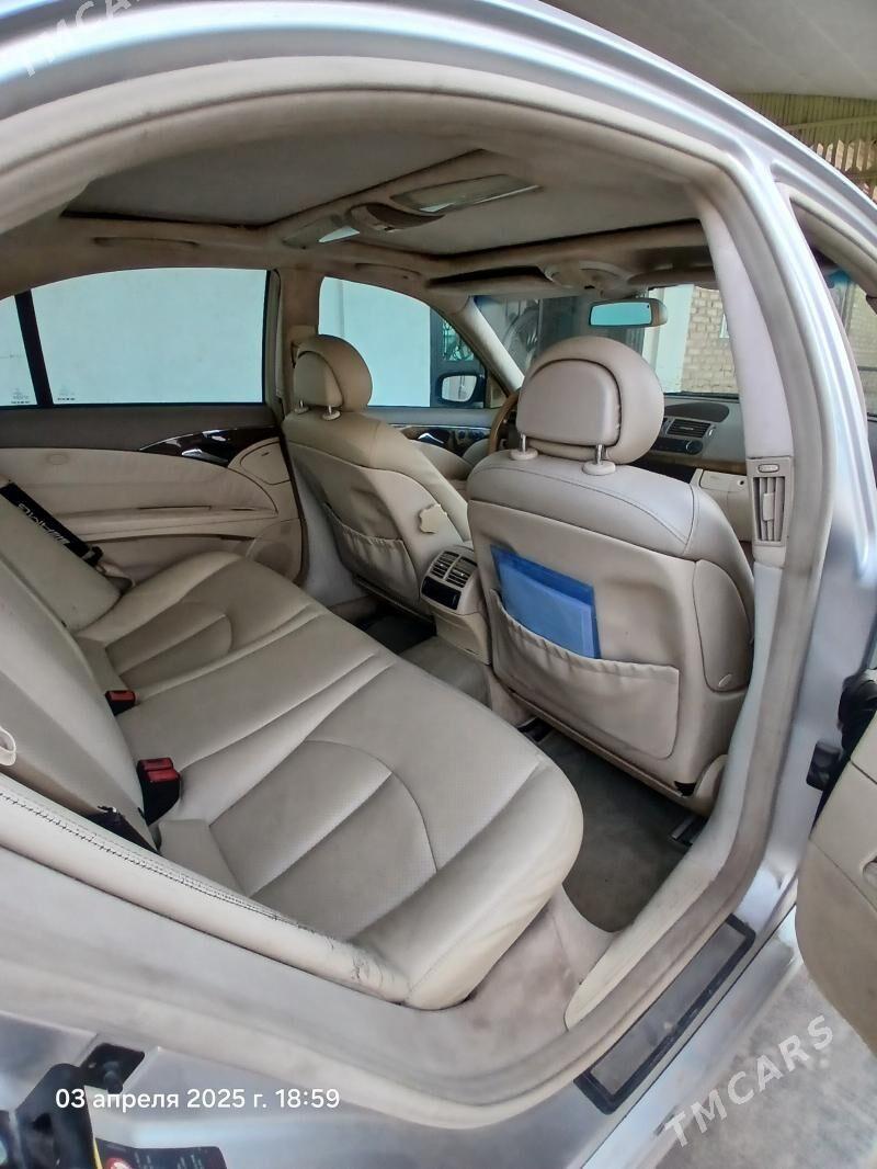 Mercedes-Benz E500 2003 - 110 000 TMT - Шабатский этрап - img 6