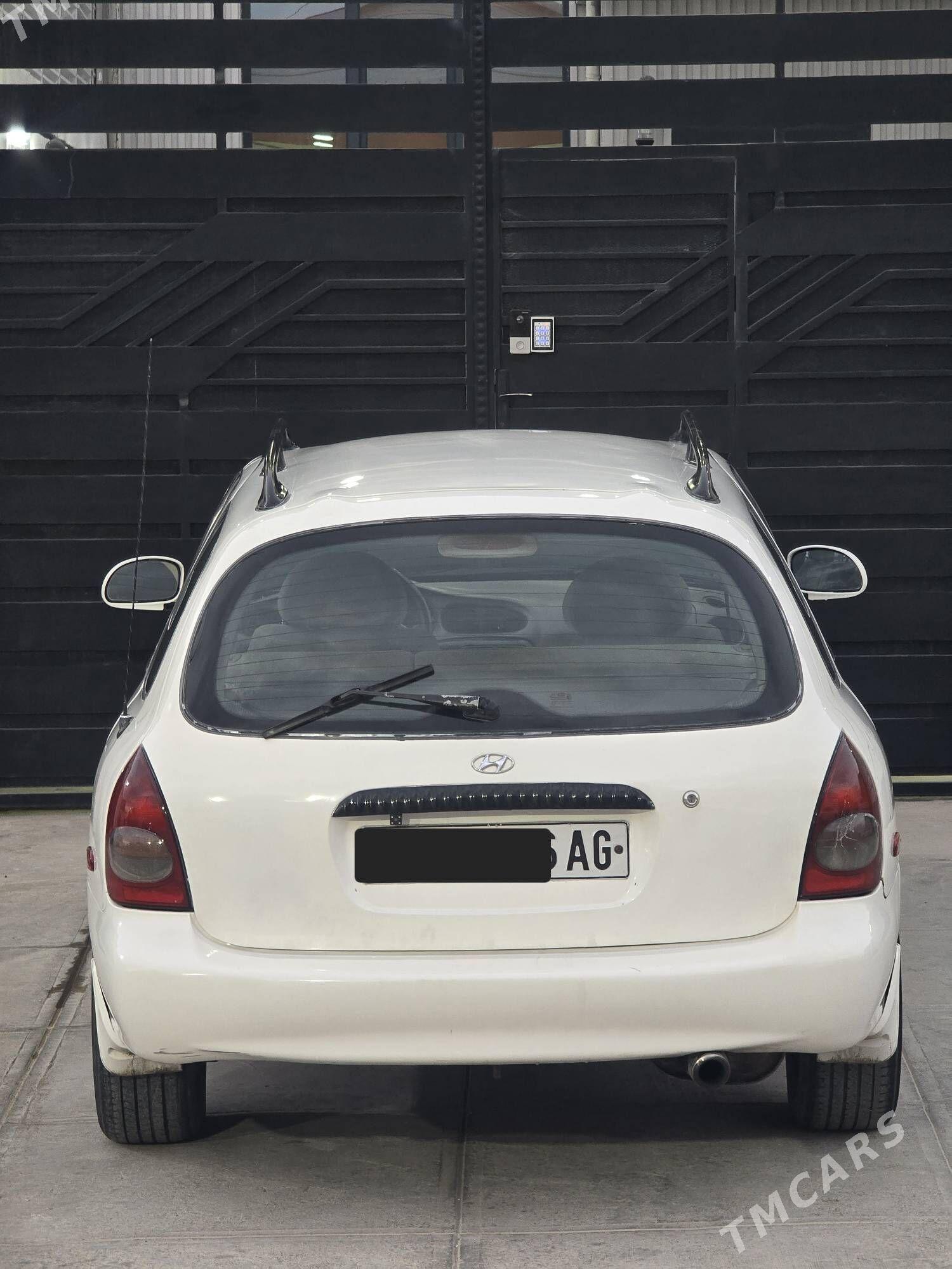 Hyundai Elantra 2001 - 48 000 TMT - Ашхабад - img 2