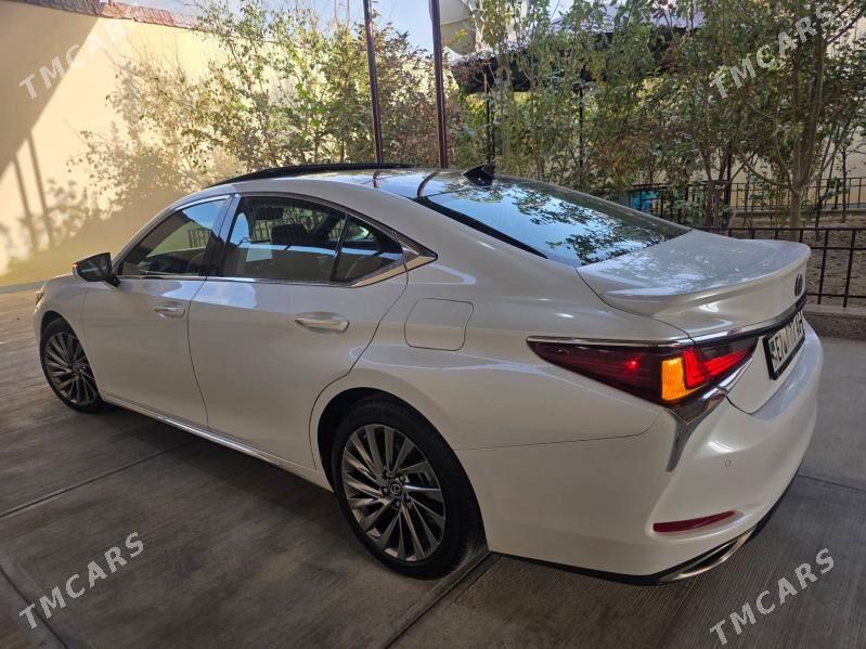 Lexus ES 350 2024 - 655 000 TMT - Bedew - img 4