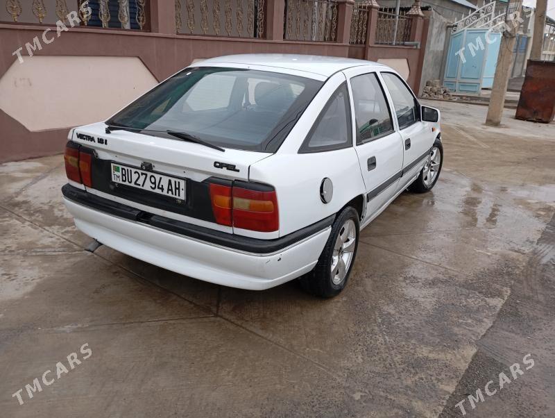 Opel Vectra 1990 - 25 000 TMT - Анев - img 6