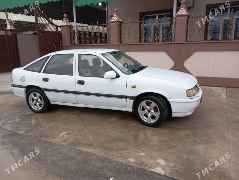 Opel Vectra 1990 - 25 000 TMT - Анев - img 3
