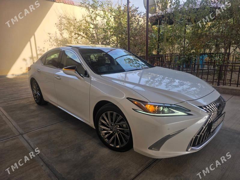 Lexus ES 350 2024 - 655 000 TMT - Bedew - img 3