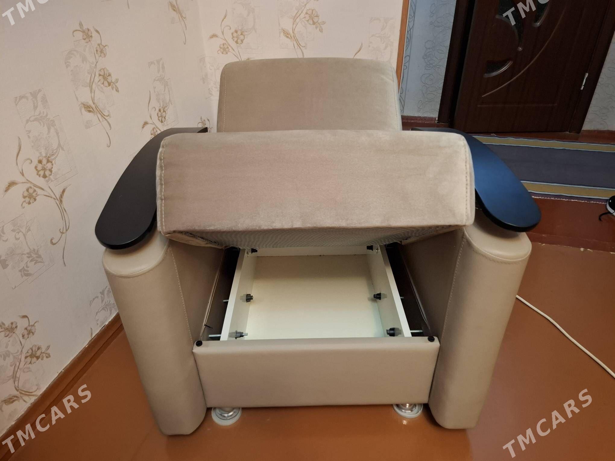 кресло с базой - Туркменбаши - img 2