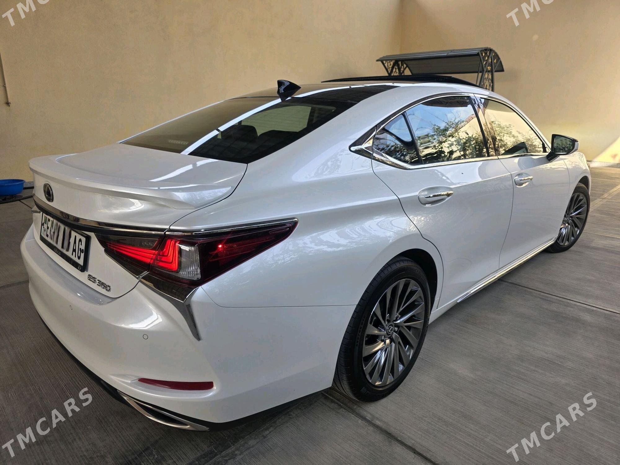 Lexus ES 350 2024 - 655 000 TMT - Bedew - img 6