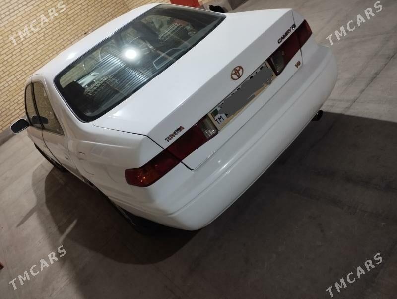Toyota Camry 1999 - 165 000 TMT - Саят - img 3